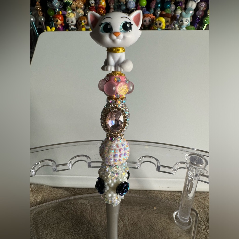 Disney Duchess Doorables Custom Retractable…